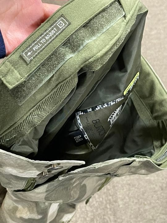 BURTONパンツMサイズ