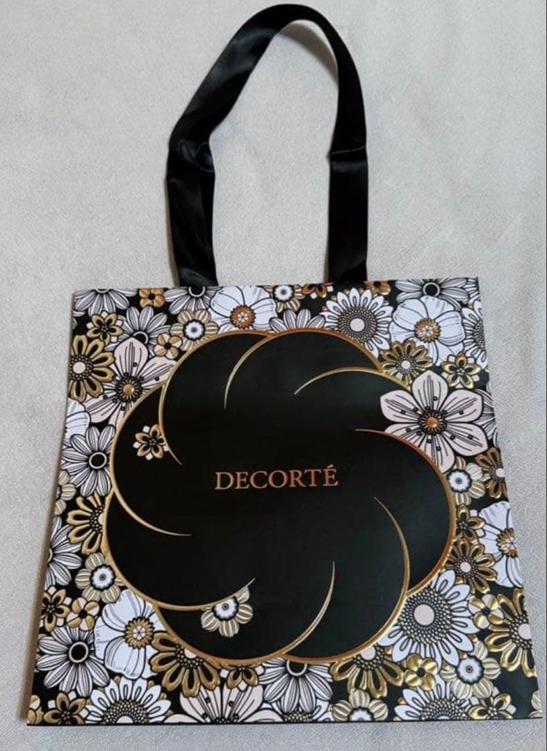 コスメデコルテ ETERNALBLOOM COLLECTION クリスマスコフレ