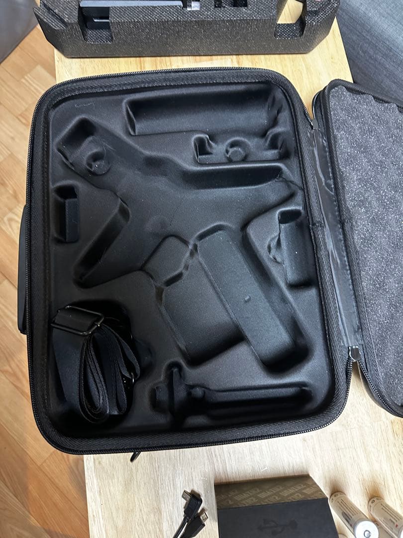 ZHIYUN WEEBILL S ジンバル（ミラーレス・一眼レフ対応）