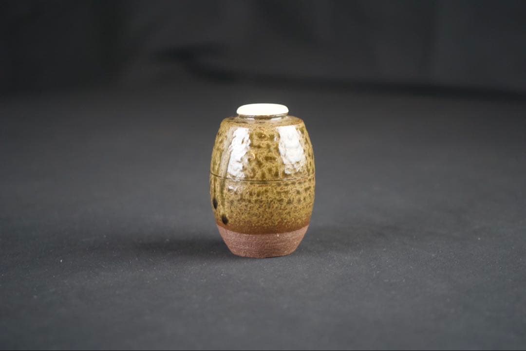 【茶道具】尾中窯 市野信水 造 丹波 肩衝茶入 共箱 仕覆 如心玉