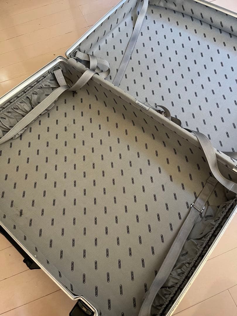 RIMOWAリモワ OPAL オパール プルタブ 2輪 スーツケース 80L相当