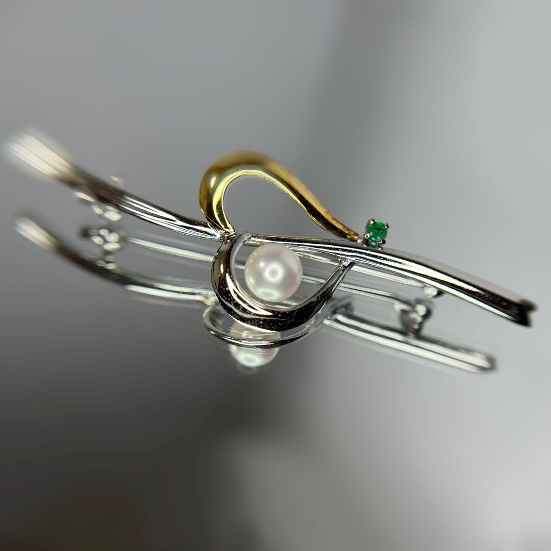 K18ゴールド+シルバー+天然海水真珠パールakoyaあこや+エメラルドブローチ
