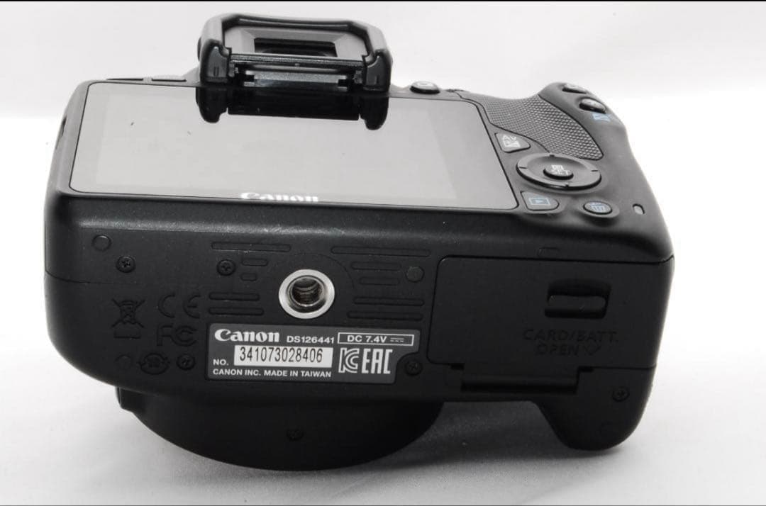 【軽量人気】Canon Kiss X7 ダブルレンズセット USM