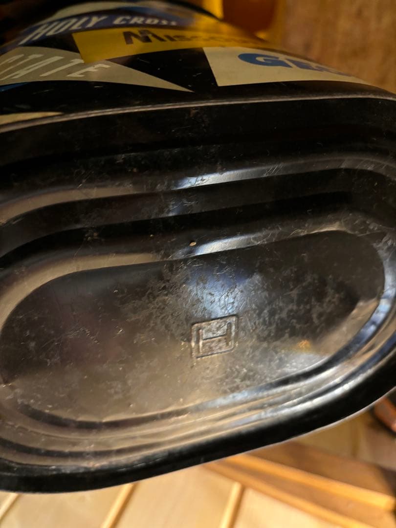 ビンテージ　カレッジ　缶　ゴミ箱　ペナント　アンティーク缶