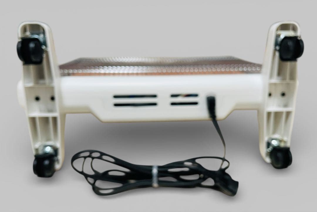 (美品)日本遠赤外線株式会社 サンルミエ エクセラ7 N700L-GR ホワイト