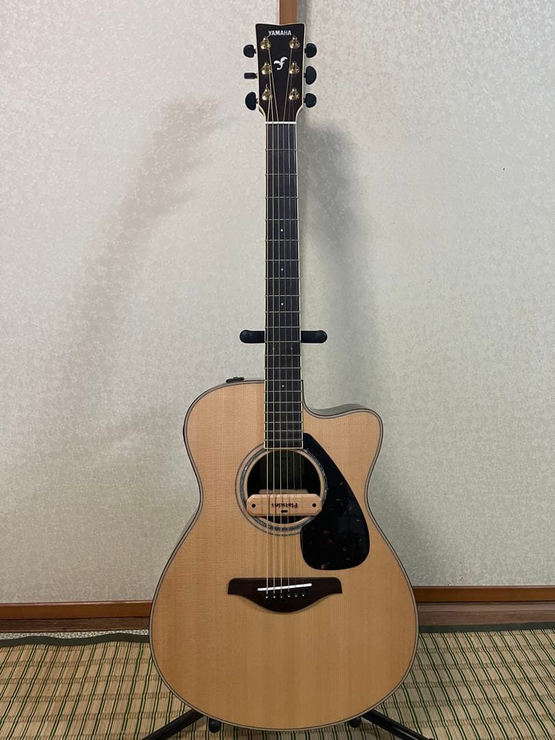 Yamaha fsx エレキ　アコースティック　ギター　カッタウェイ