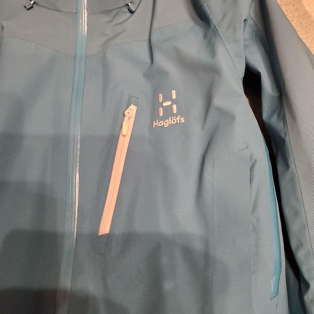 ホグロフス　nivaジャケット