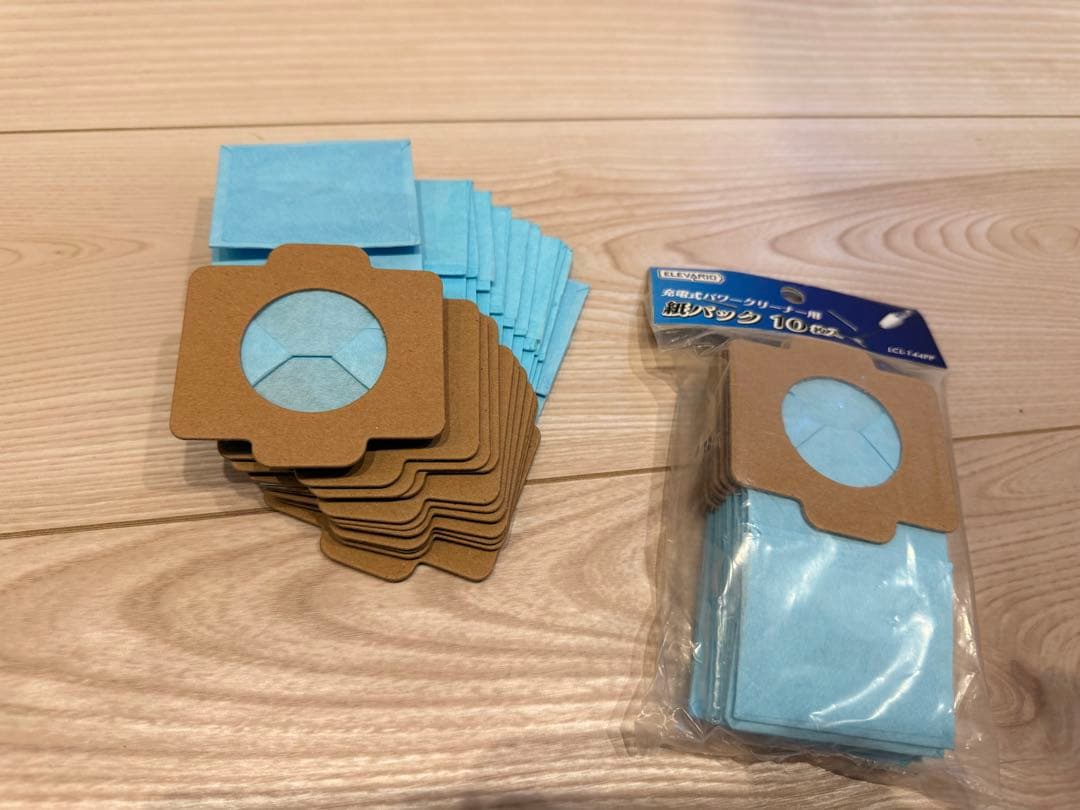 マキタ18V充電式クリーナーCL182FD 付属品多数あり