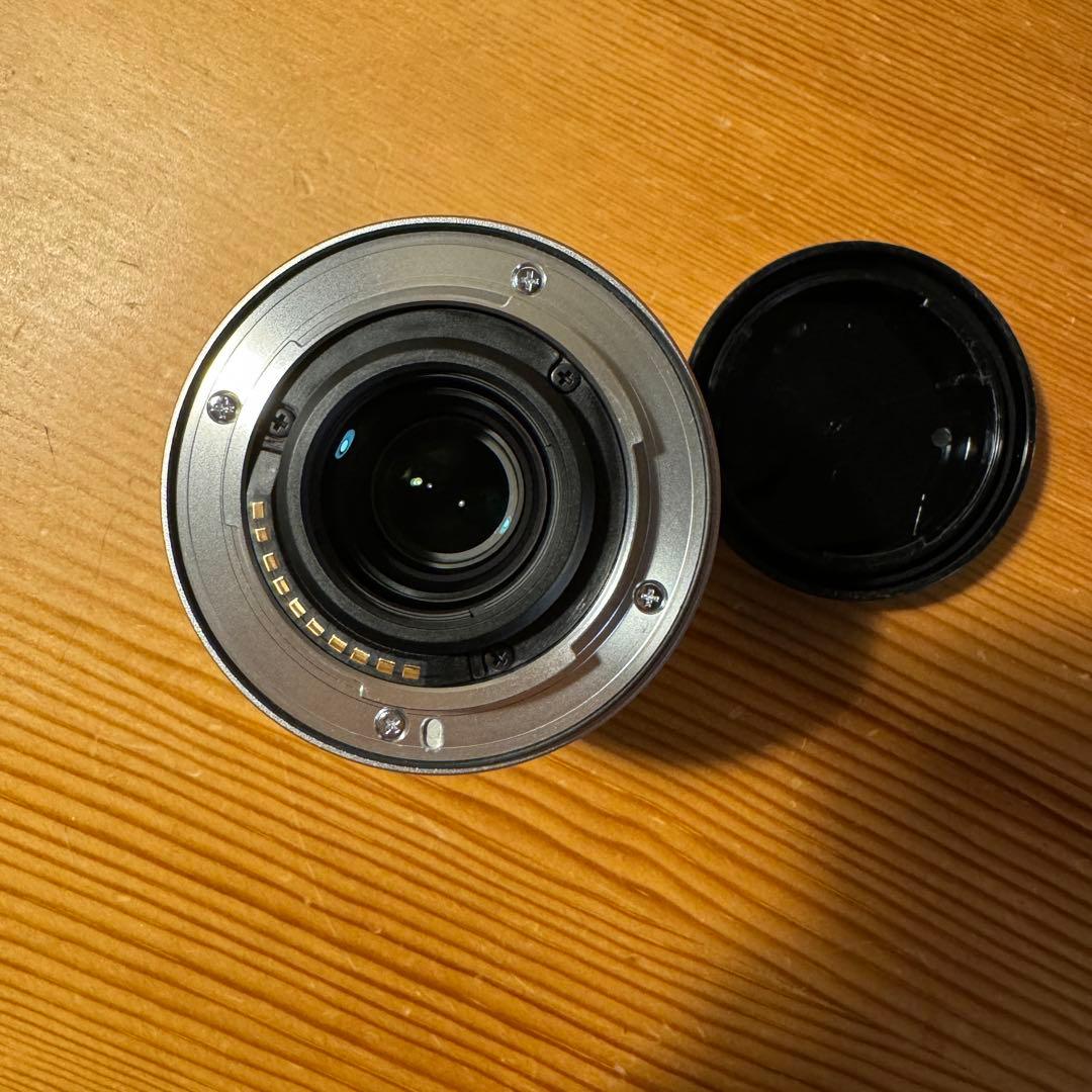 Fujifilm XF 35mm F2 R WR シルバー レンズ