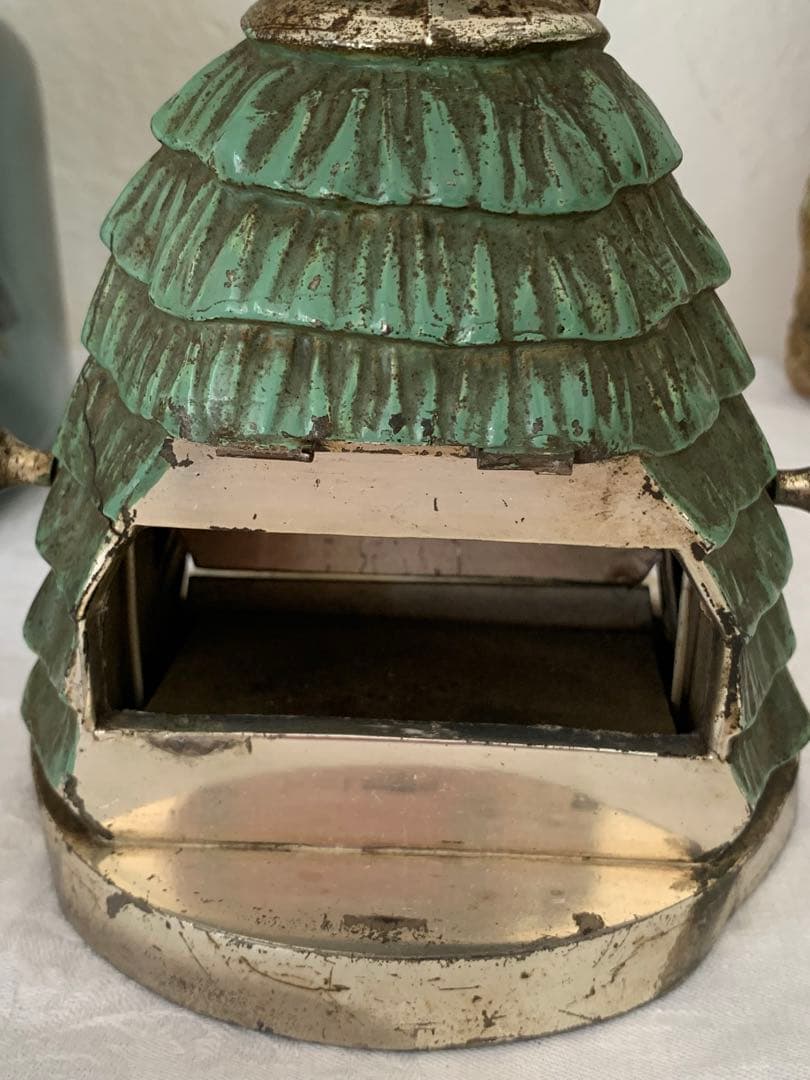 イギリスアンティーク　女性　金属製　置物　ブロカント