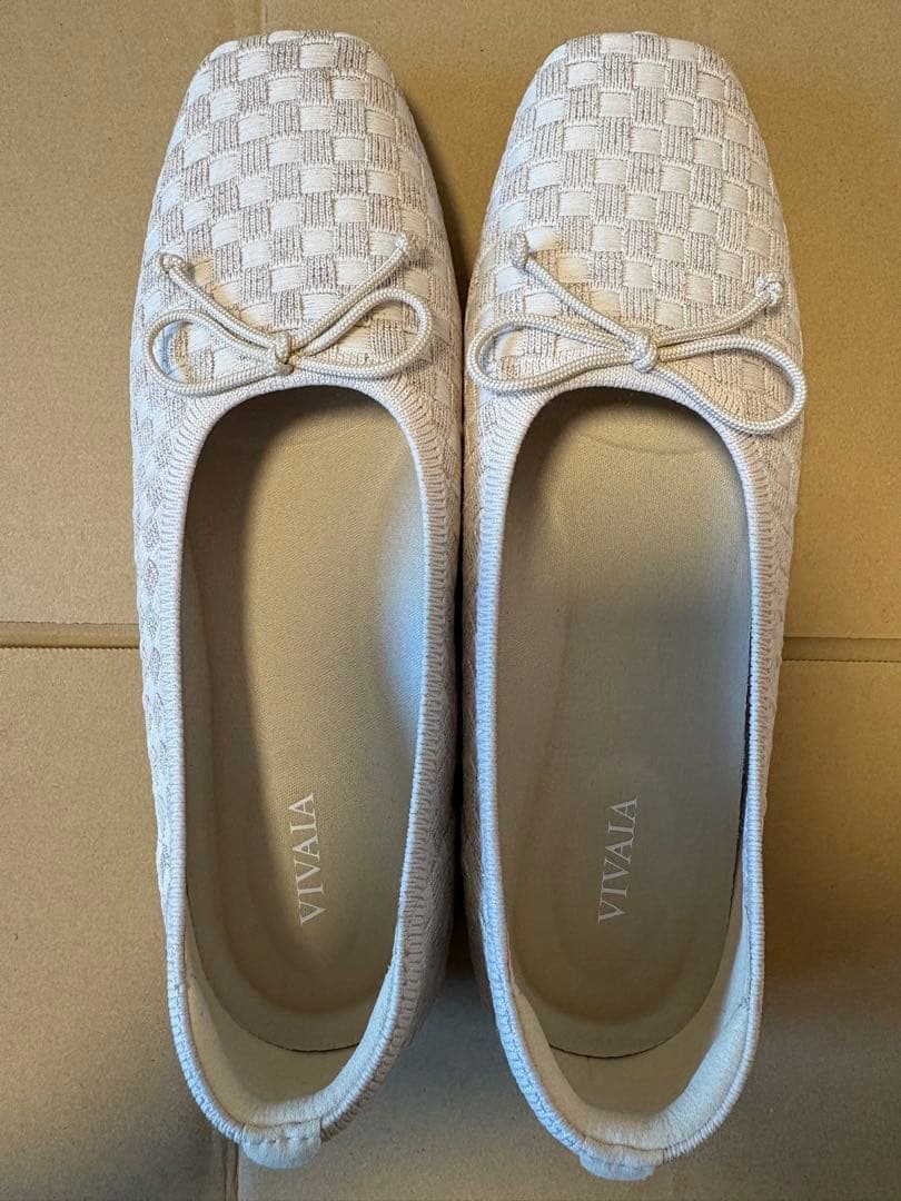VIVALA フラットシューズ 2足、シューズクリップ