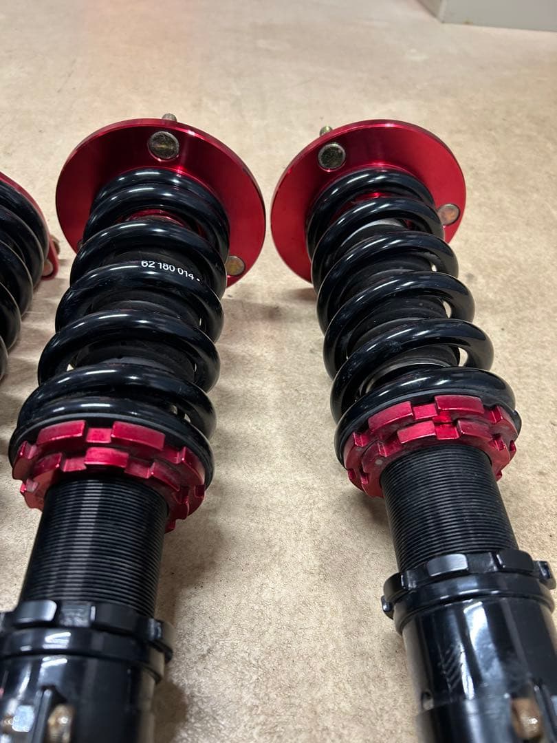 ラルグス　largus 車高調キット スペックS クラウン用