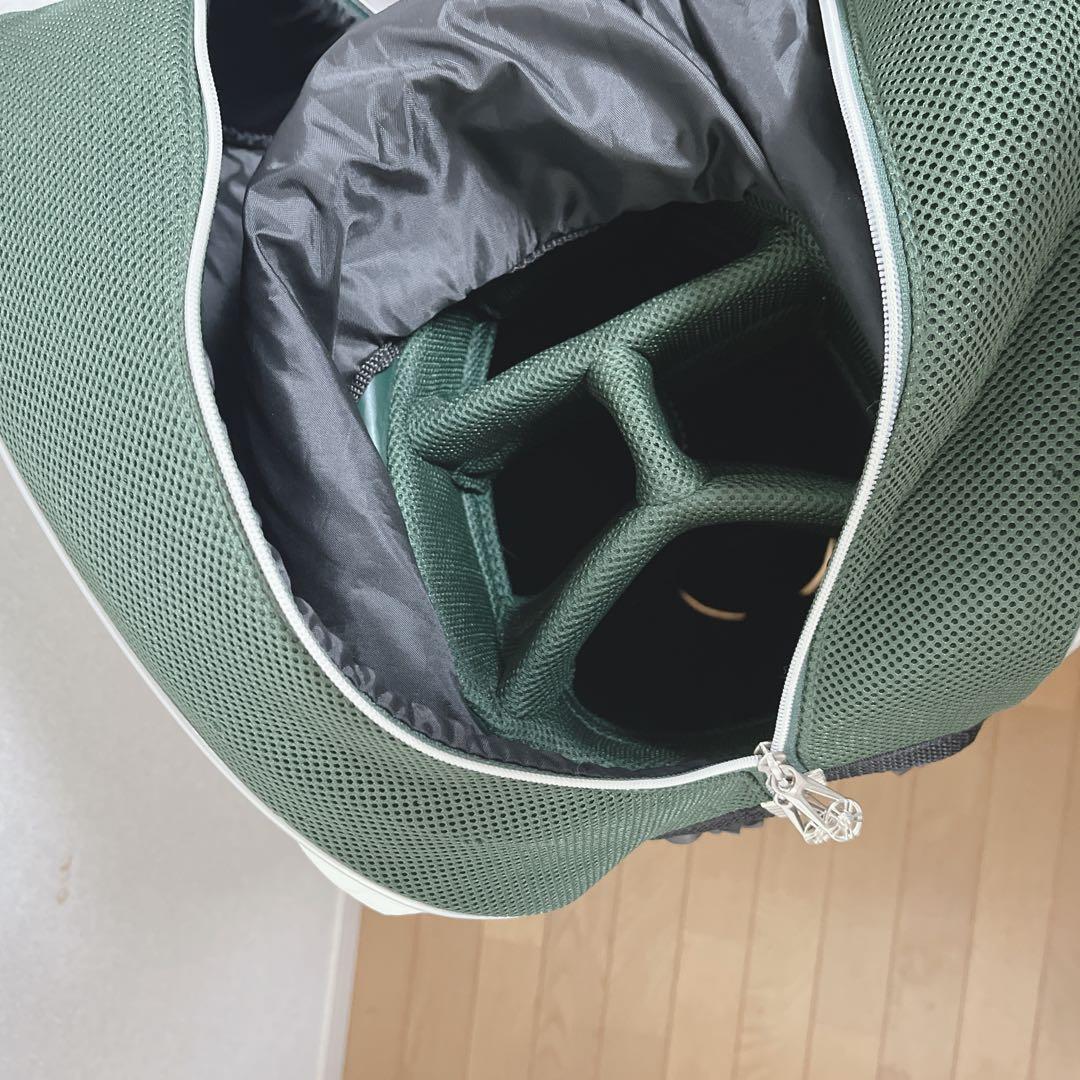 K129 TOUR B スタンド式キャディバッグ ネームプレート付き