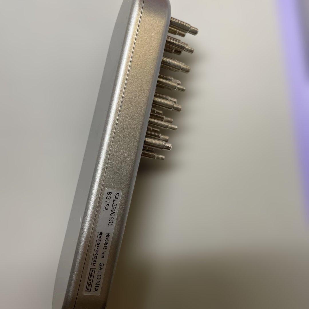 SALONIA EMS LIFT BRUSH 美顔器