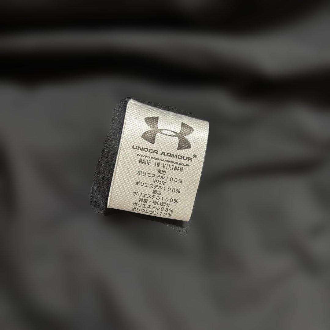 ⭐︎ お値下げ　超美品Under Armour ベンチコートM
