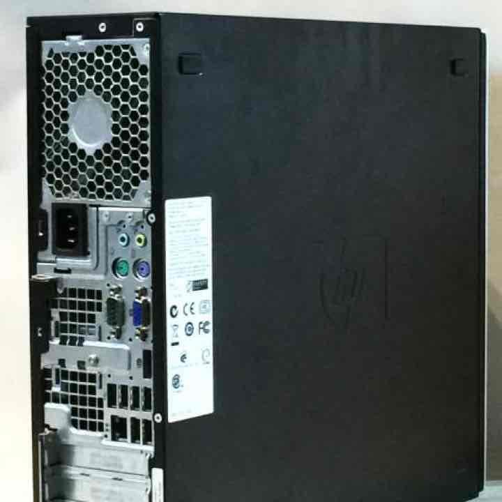 COREi5メモリー8GBデスクトップスリムパソコン