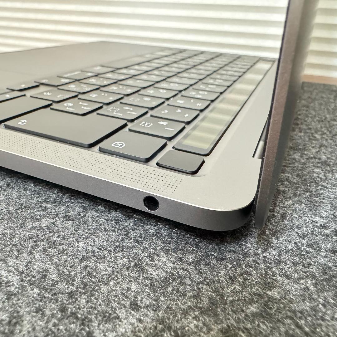 M1 Macbook Pro 13inch｜16GB｜SSD 1TB