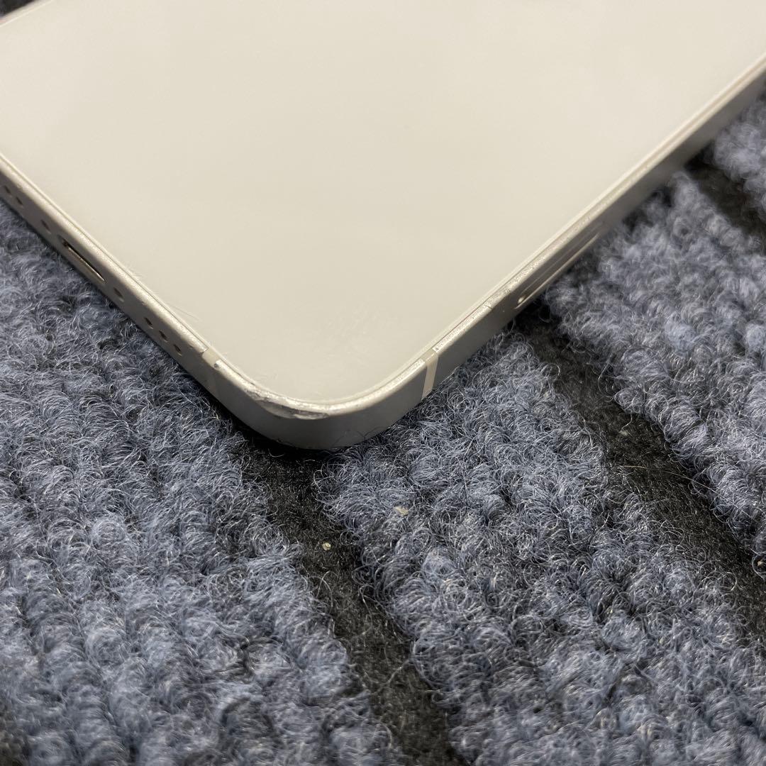 198 Apple iPhone13 128GB ホワイト SIMフリー