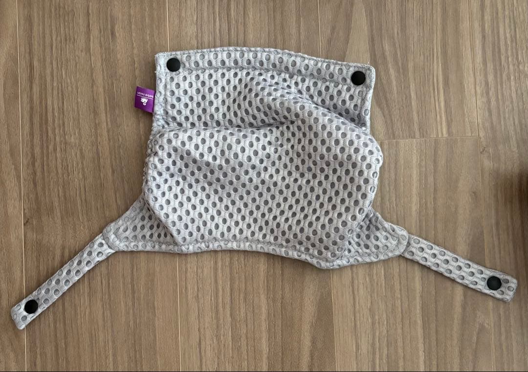 べべスワン　ベスト抱っこ紐　シルバーグレー