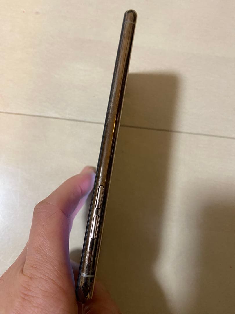 iPhone XS Max 64Gドコモ SIMロック