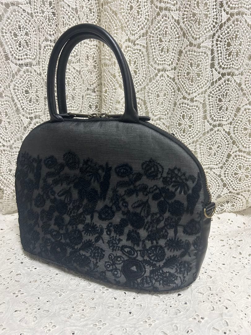 50927A ミナペルホネンハンドメイド　おすましブガッティM