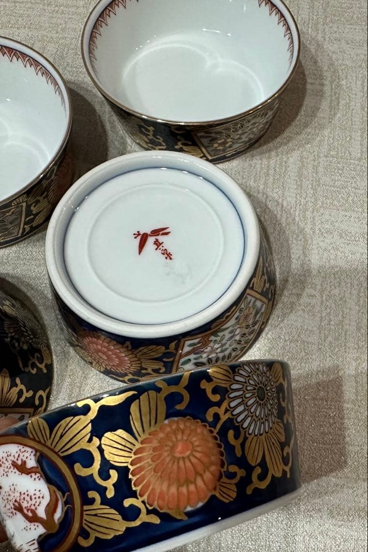 賞美堂 其泉窯 花柄装飾の陶器ボウル鉢5個セット