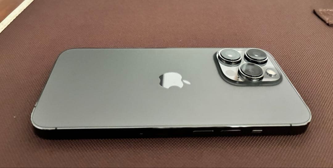 Apple iPhone 13 Pro グラファイト　128GB 【中古】