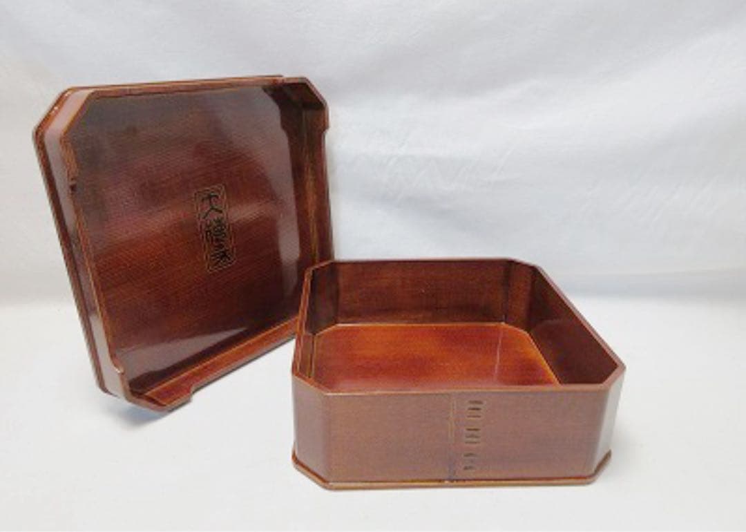 ほぼ未使用 懐石道具 天然木製 大徳寺 弁当 縁高重箱 五客揃 刻印有 紙箱