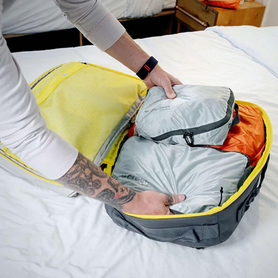 イーグルクリーク ツアートラベルパック 40L ブラック　EagleCreek