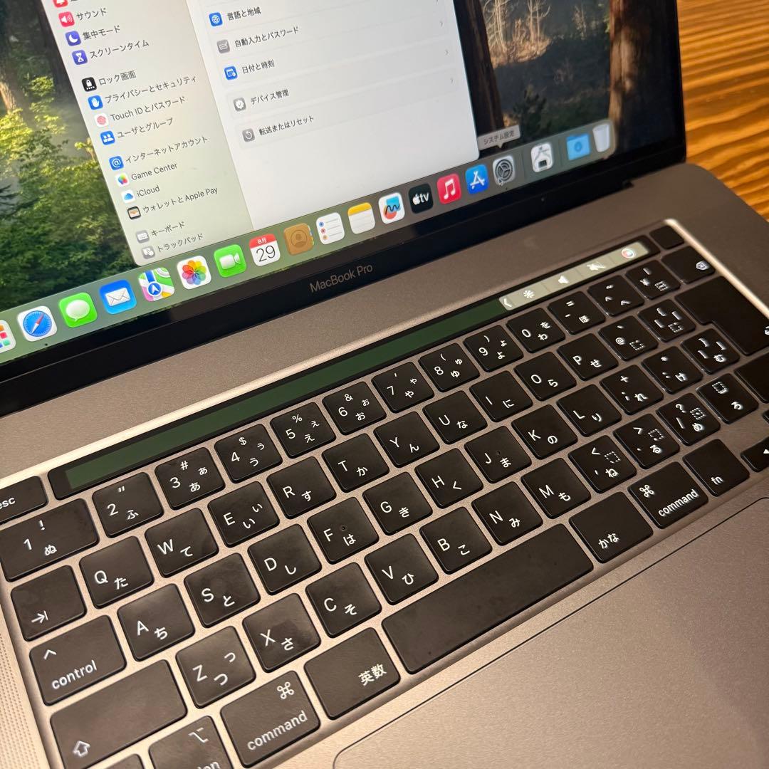 Apple MacBook Pro 2019 i9 16インチ 1TB 16GB