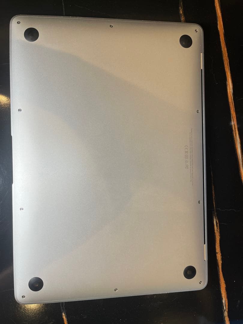 Apple MacBook Air A1932 シルバー