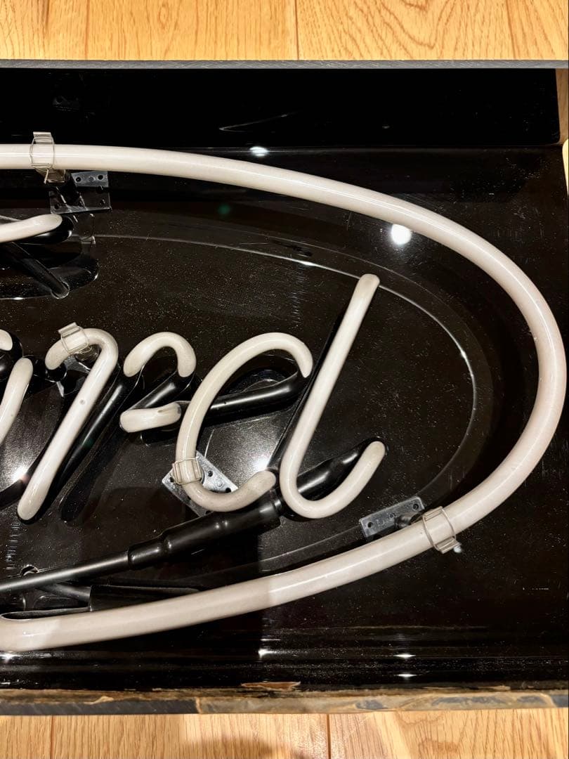 ネオンサイン　Ford ② ガレージ　アメ車