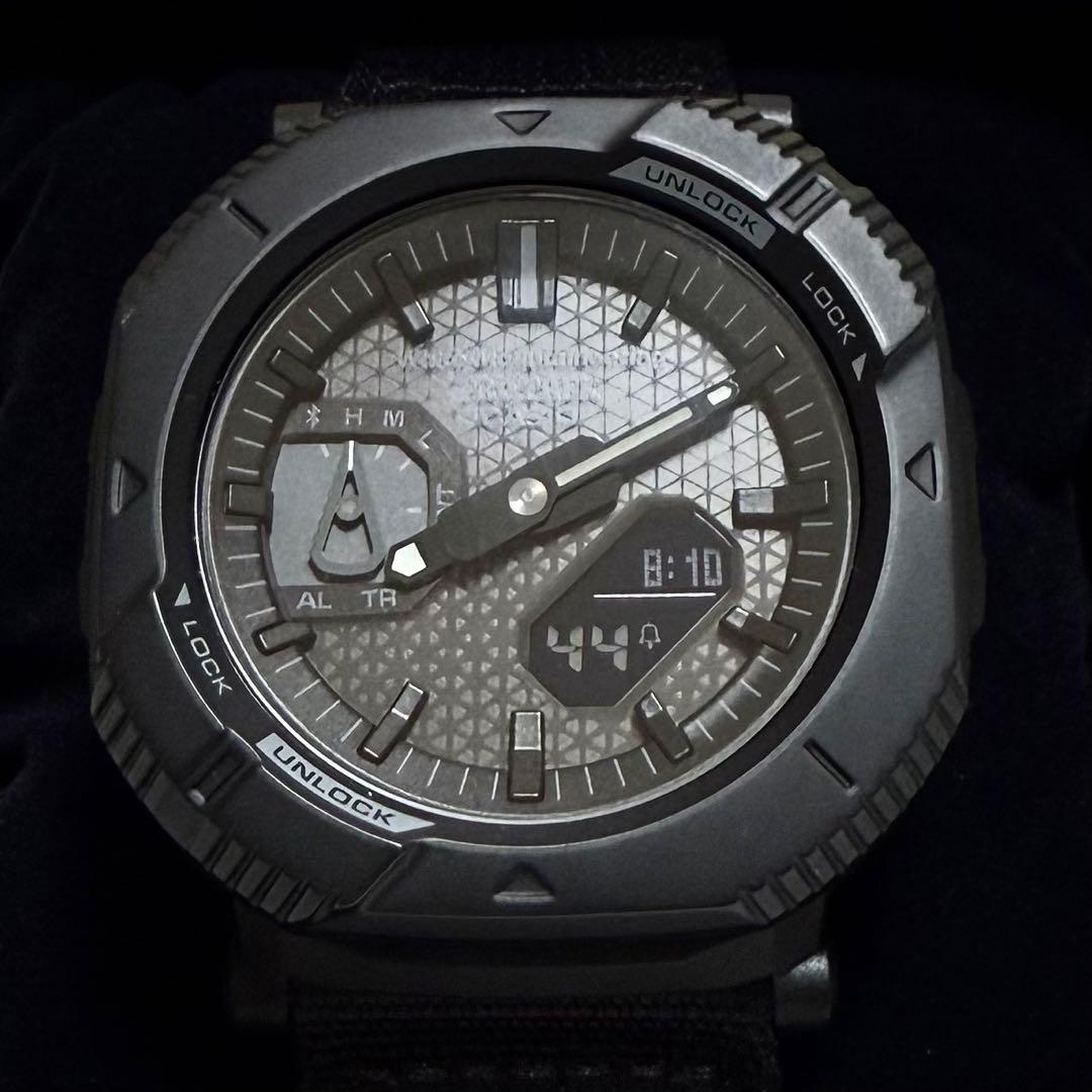 美品 カシオ ホワイトマウンテニアリング コラボ 腕時計 プロトレック