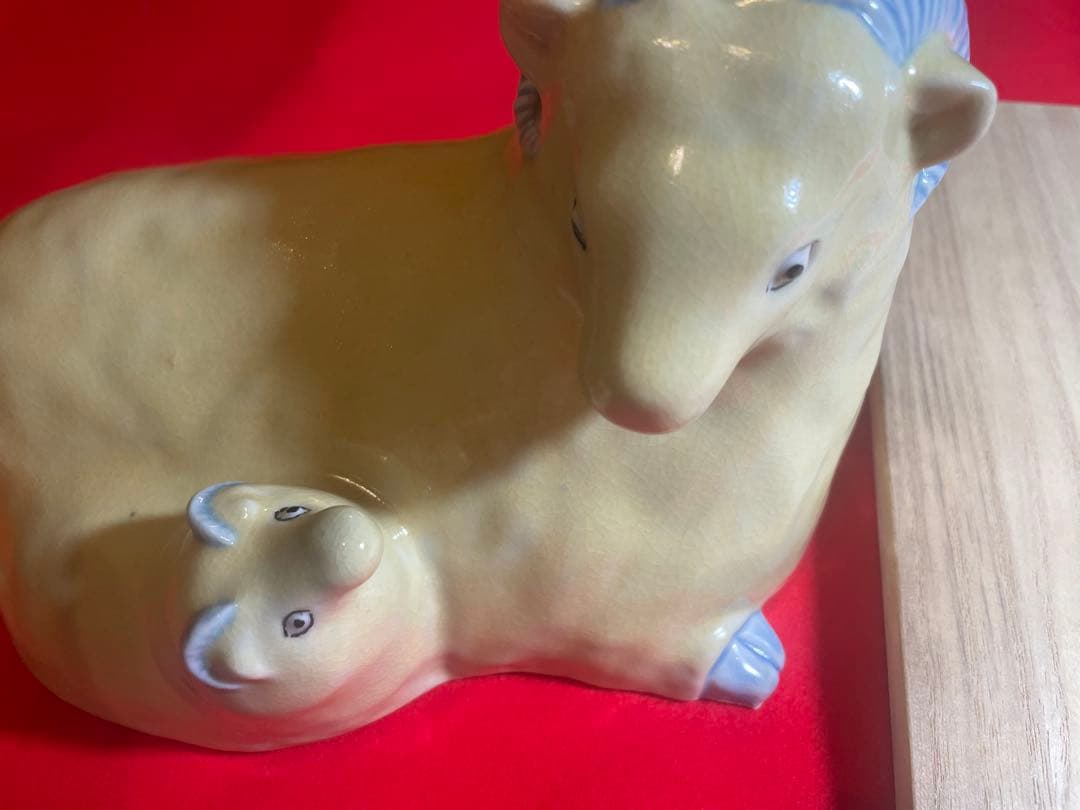 朝蔵五十吉　九谷焼　干支　羊と子羊の陶器置物