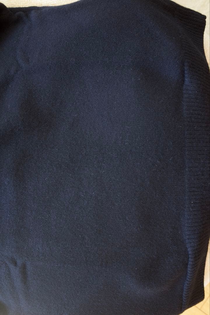 【極美品 生産終了】AURALEE スタイリスト私物 カシミヤ100％ ニット