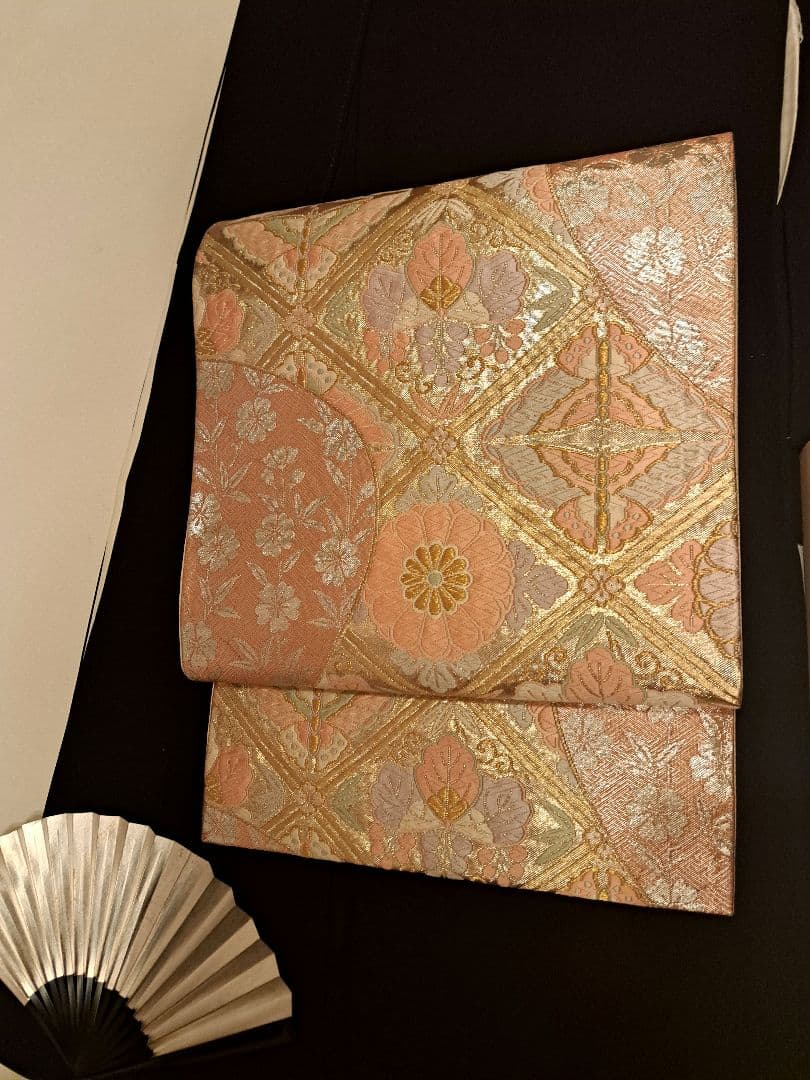 美品❇️豪華黒留袖　金彩刺繍　暈し染め 鳳凰楽器花籠文　比翼仕立て　フルセット