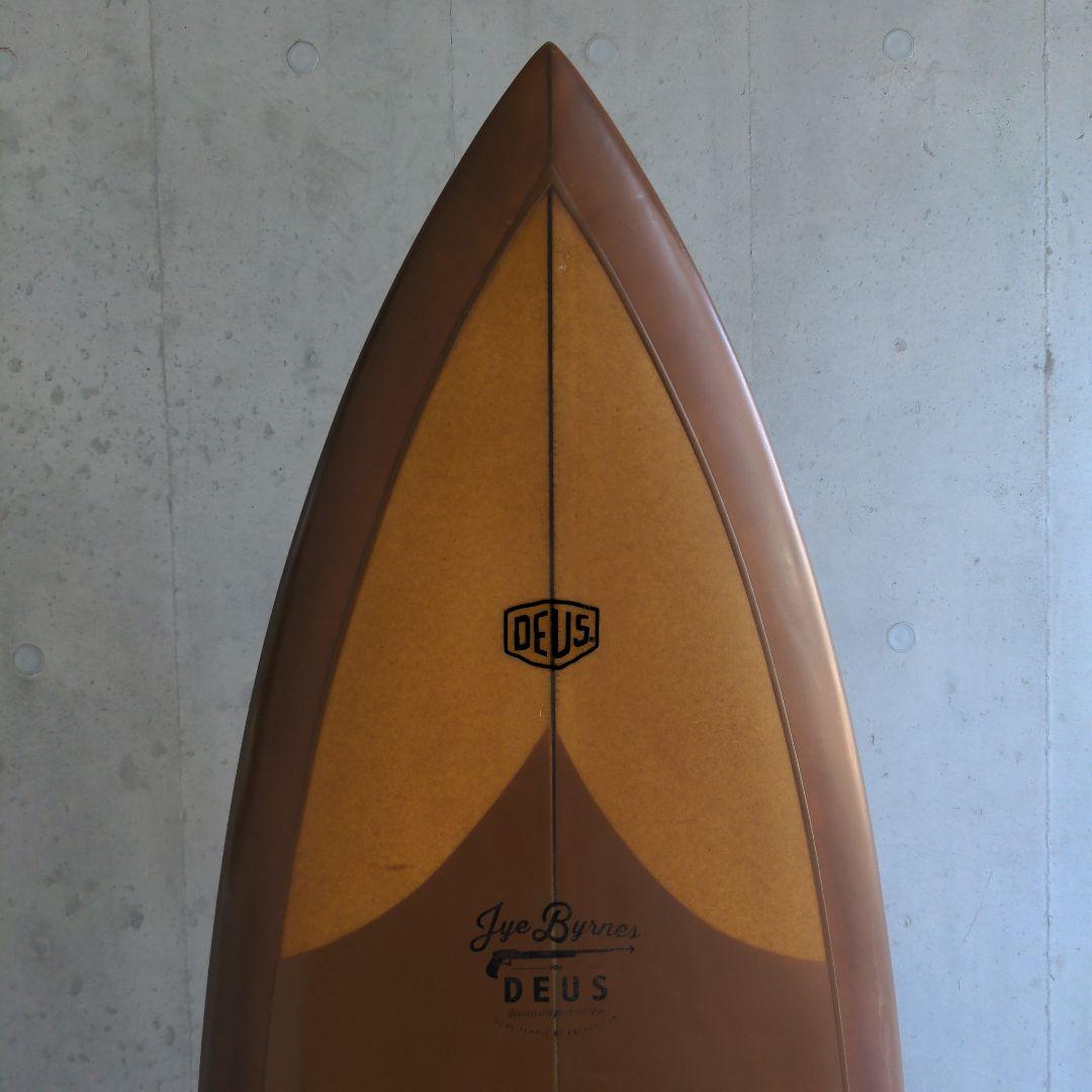 DEUS　6.3 サーフボード　ハンドシェイプ　愛知県内手渡し限定