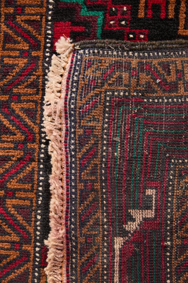 ヴィンテージラグ　トライバルラグ　バルーチ族（149×90cm）黒　紺　茶　緑