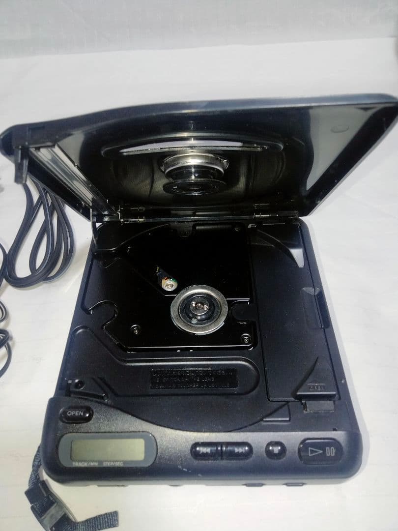 ソニー SONY Discman D-11 ポータブルCDプレーヤー