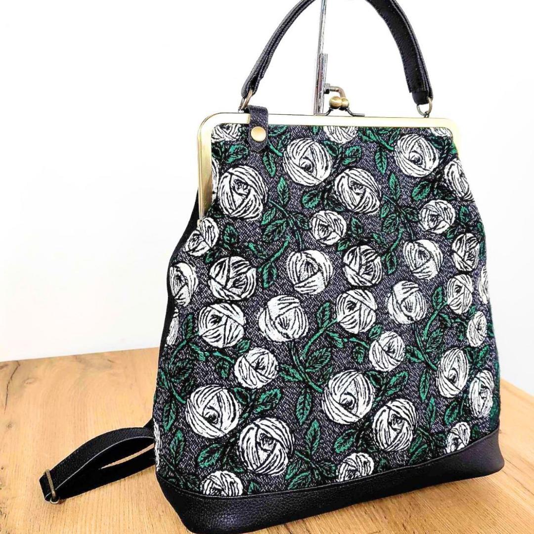 【専用】/2025rosyロージィーネイビー/がま口リュック牛革黒