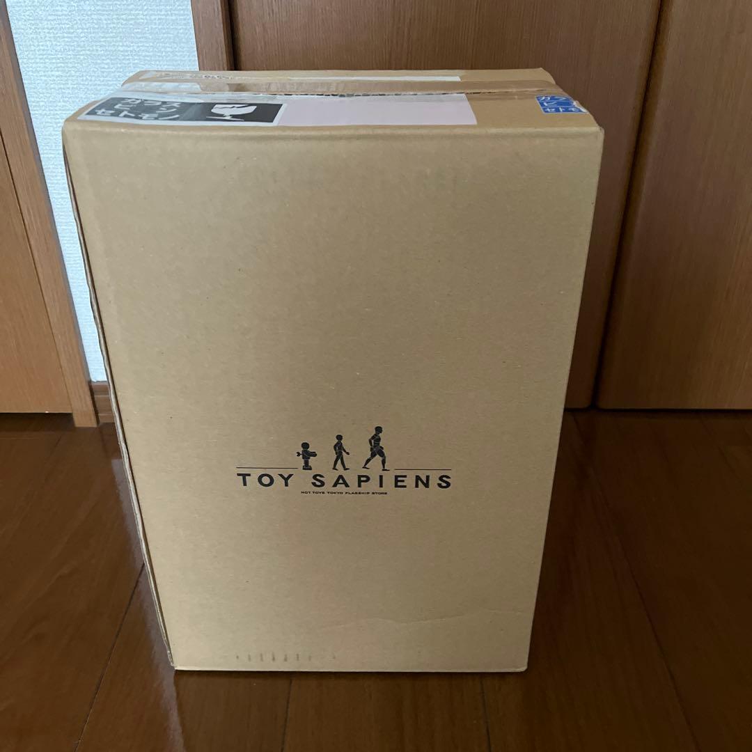 ホットトイズ　スパイダーマン　ニュー・レッド＆ブルースーツ