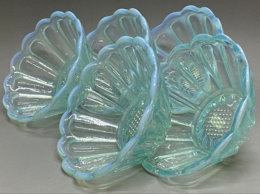 ウランガラス　氷コップ　アイス皿　かき氷　5客　　　　　v429