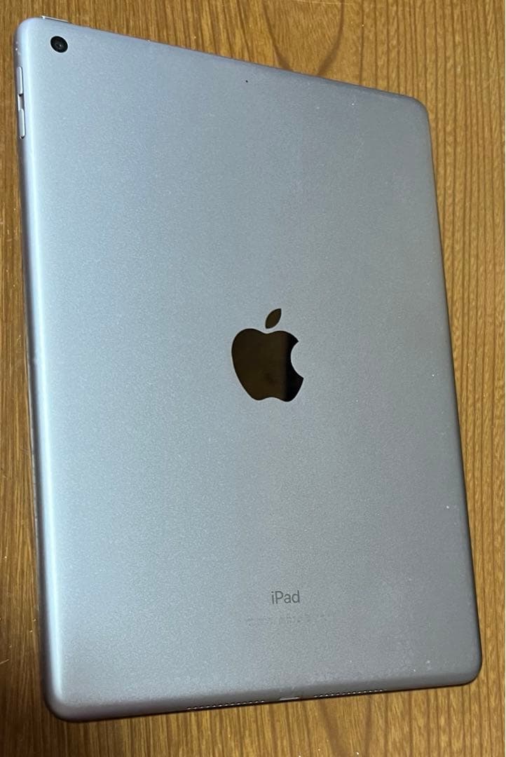 ★iPad 第6世代　Wi-Fi 32G