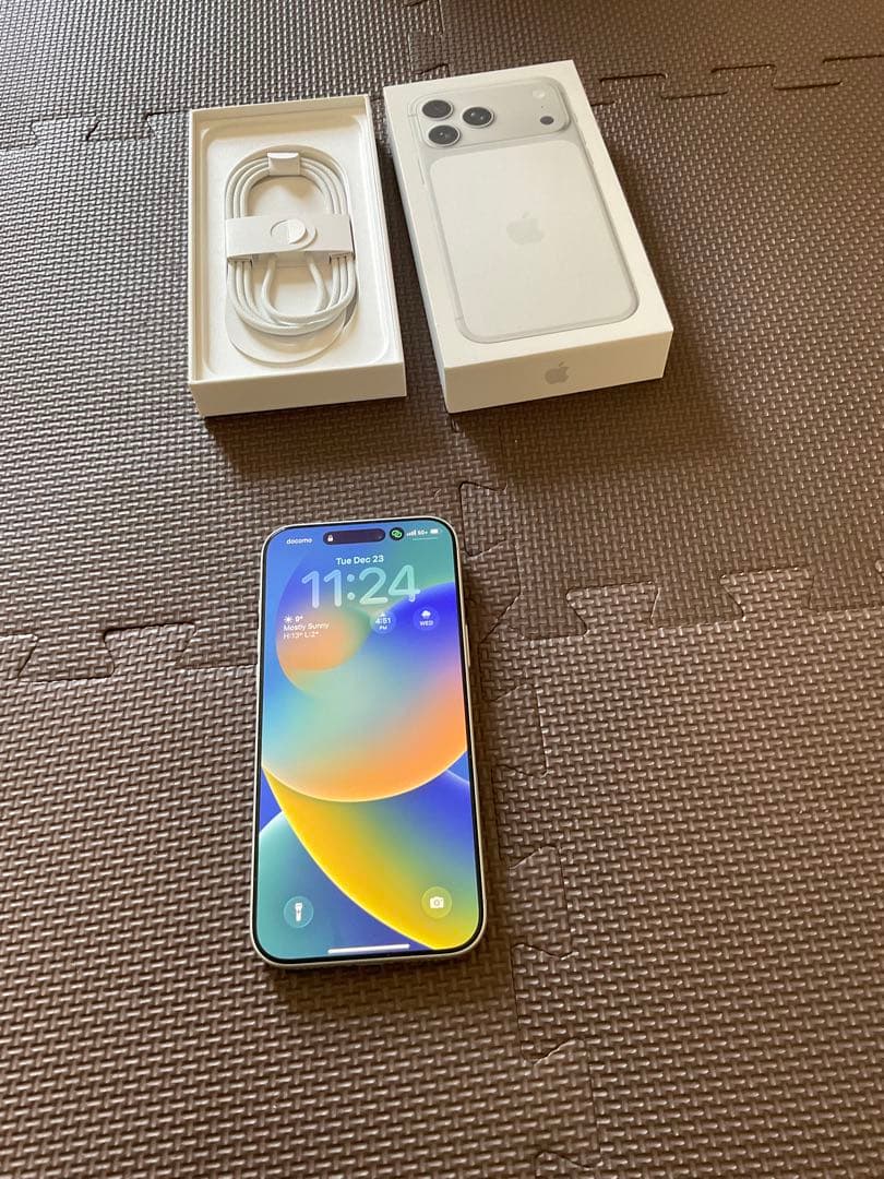 Apple iPhone 17promax256GBSIMフリー1っ月だけ使った