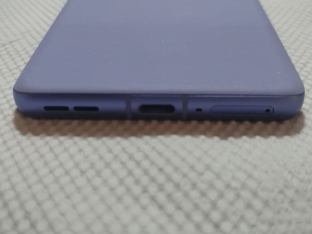 Motorola edge 50s pro SIMフリー リュクスラベンダー