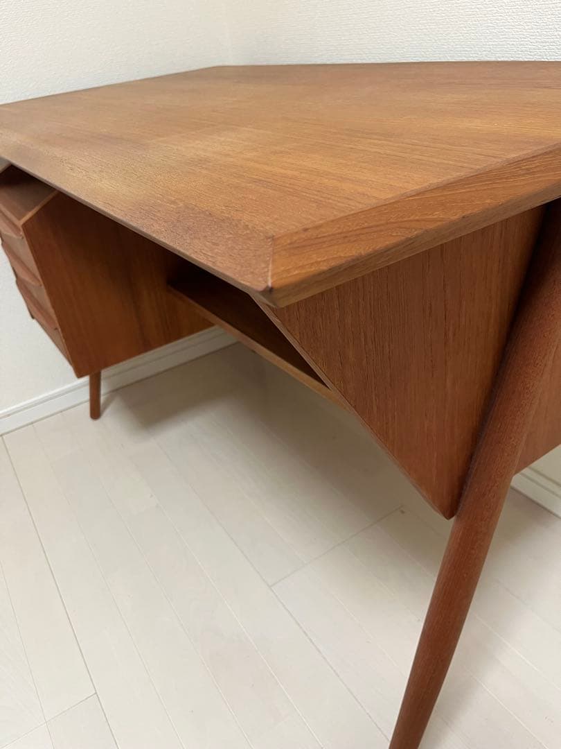 デンマーク製 アンティーク 木製デスク 3段引き出し付き