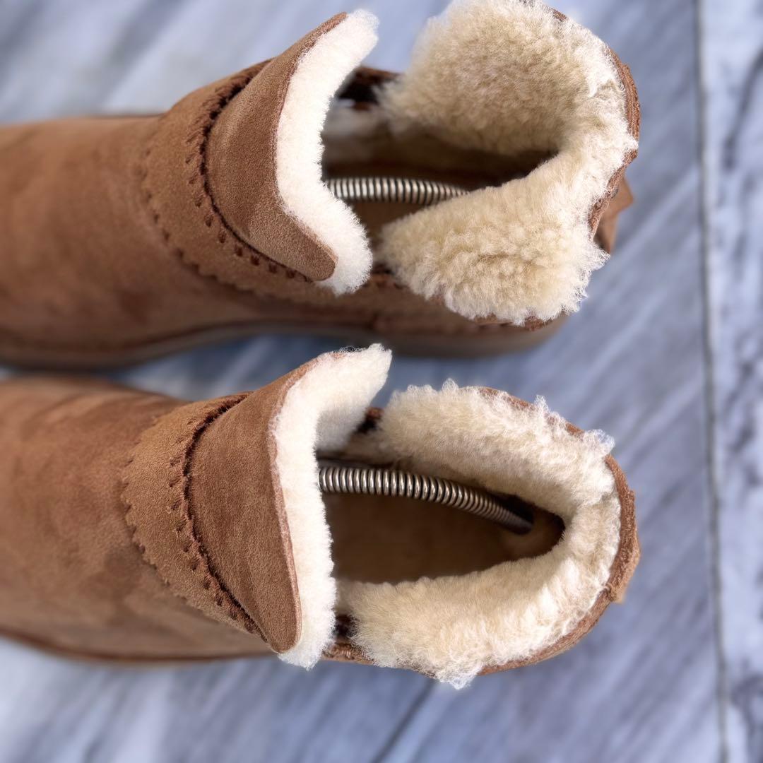 UGG アグ W MCKAY ショートブーツ ムートンブーツ チェスナット
