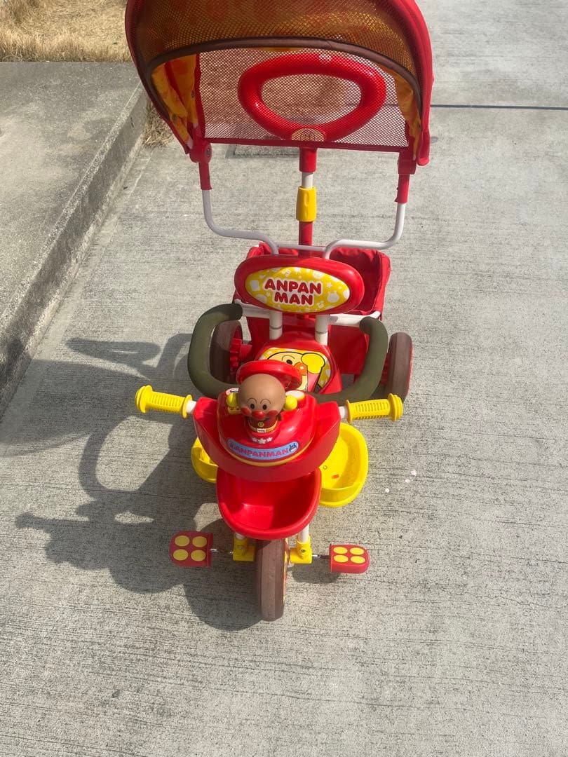 アンパンマン デラックス三輪車　サンシェード付