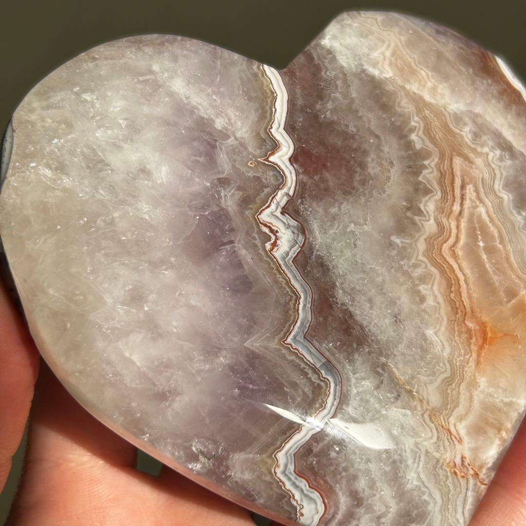 お洒落　アメジスト　アゲート　共生　ハート　台座付き