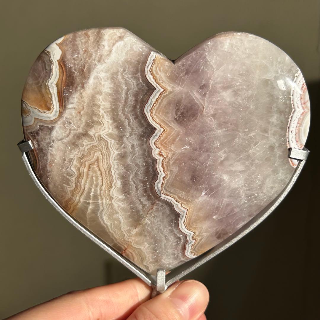 お洒落　アメジスト　アゲート　共生　ハート　台座付き